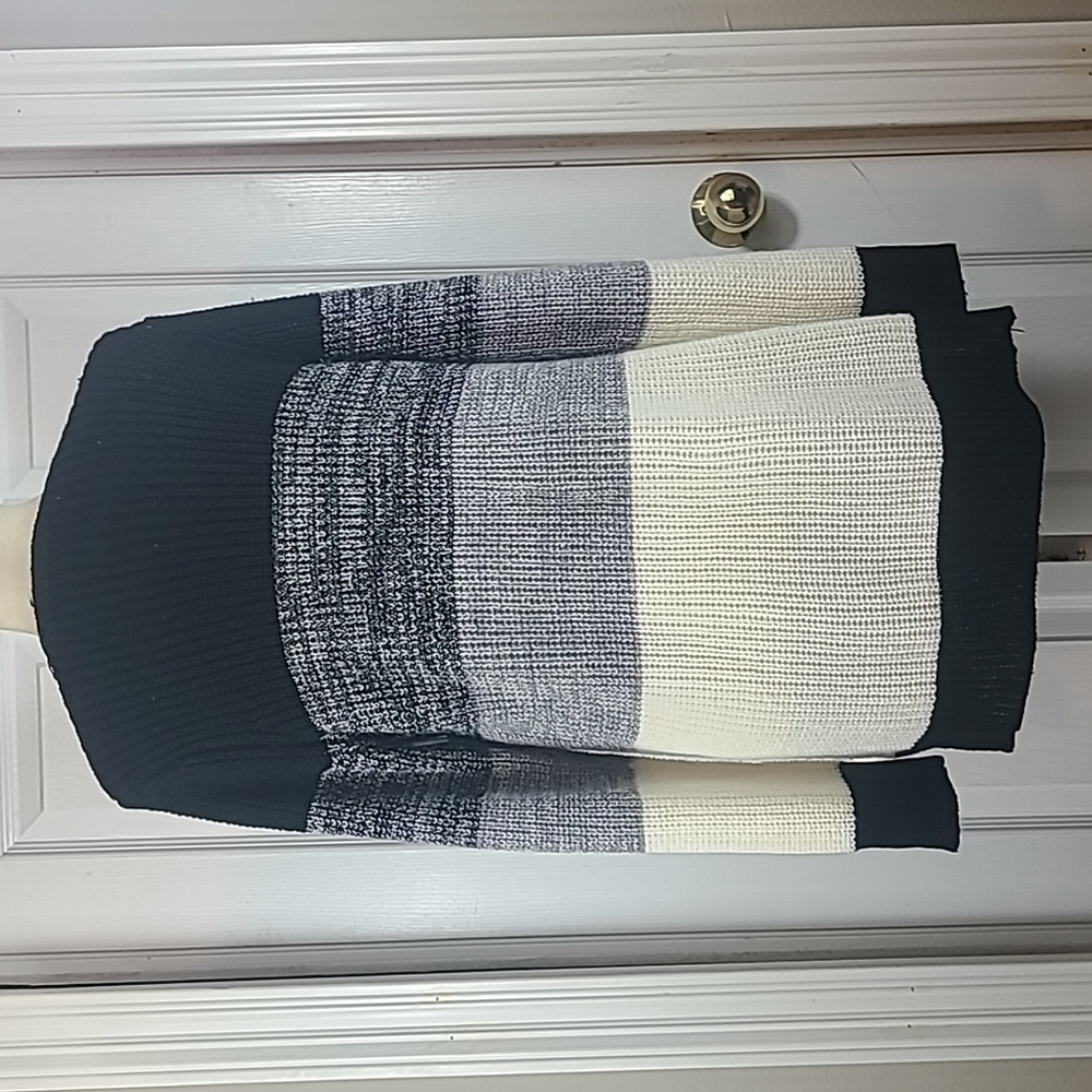 Fresh Colorblocked Cardigan - Picture 5 of 10